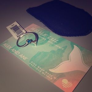 BNWT Alex and Ani wrap whale ring